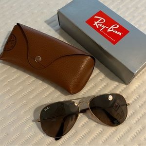 Ray ban aviators